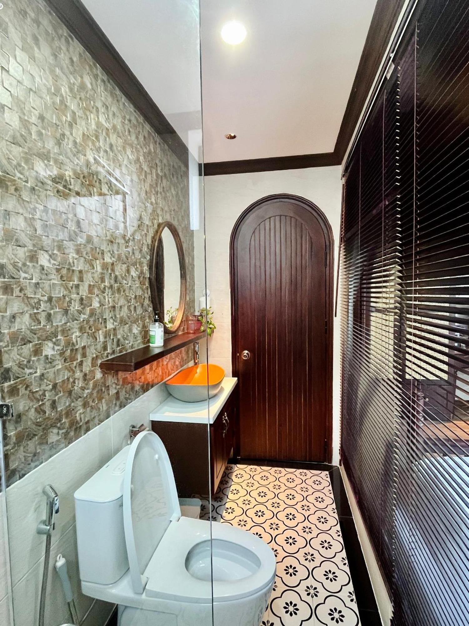 Becoming Thi Sach Hotel Da Nang Exterior photo